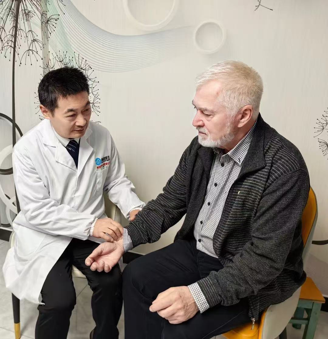 E835cdcd9e8c6df8d67e6b13bc82f351