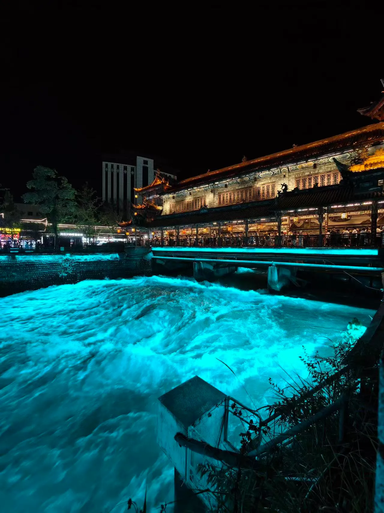 8139595edddc54a24a8dacf4c826d4fd